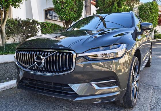 VOLVO XC60 2.0 T8 HYBRID INSCRIPTION AWD GEARTRONIC VOLVO XC60 2.0 T8 HYBRID INSCRIPTION AWD GEARTRONIC